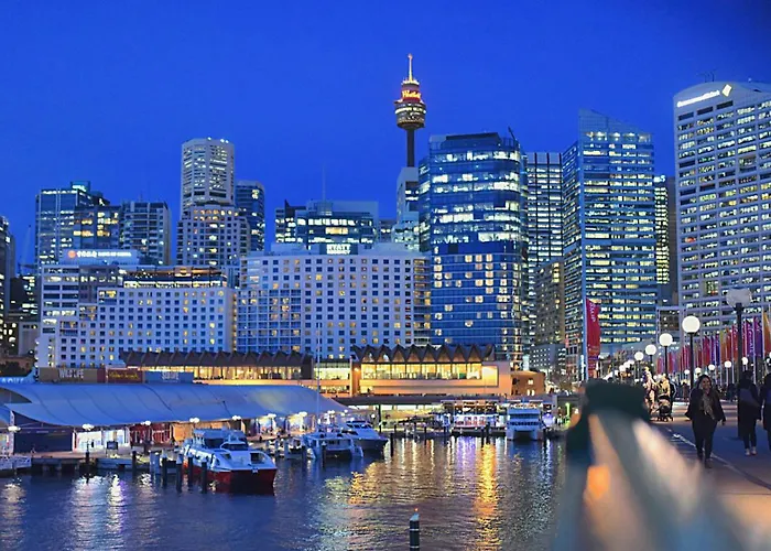 Superb 3-Bed Victorian Terrace By Darling Harbour