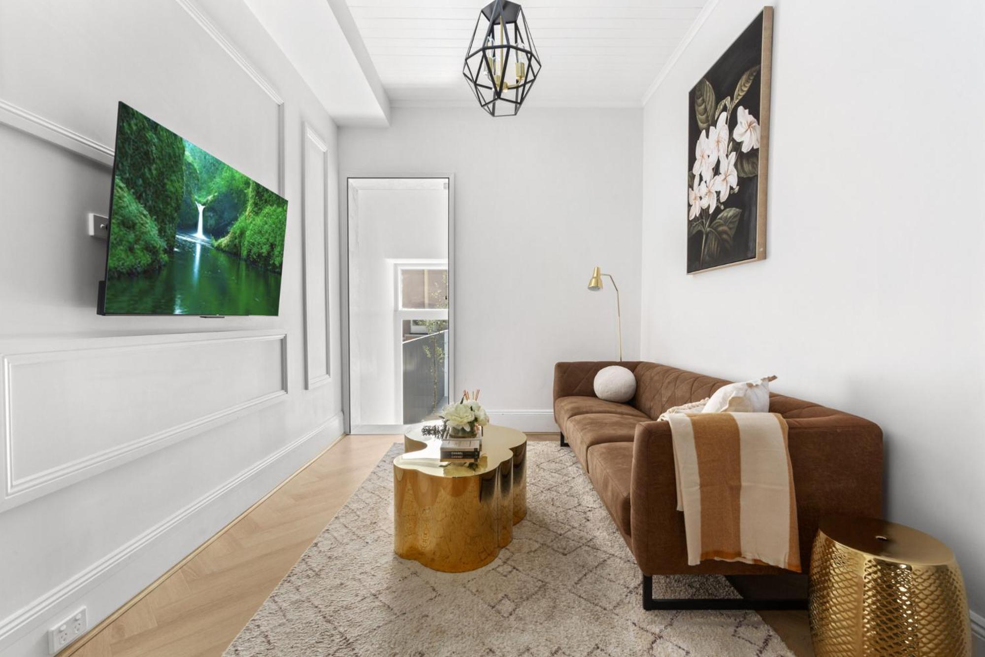 Superb 3-bed Victorian Terrace By Darling Harbour Holiday home
