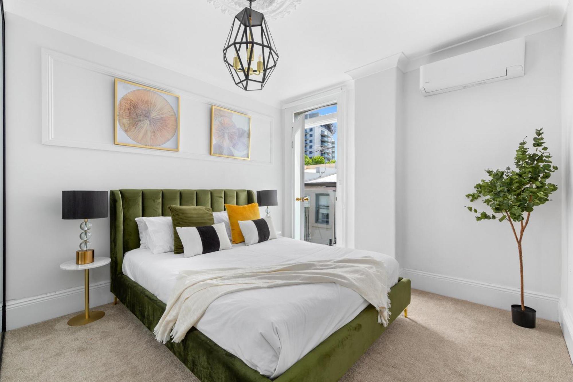 Superb 3-bed Victorian Terrace By Darling Harbour Holiday home
